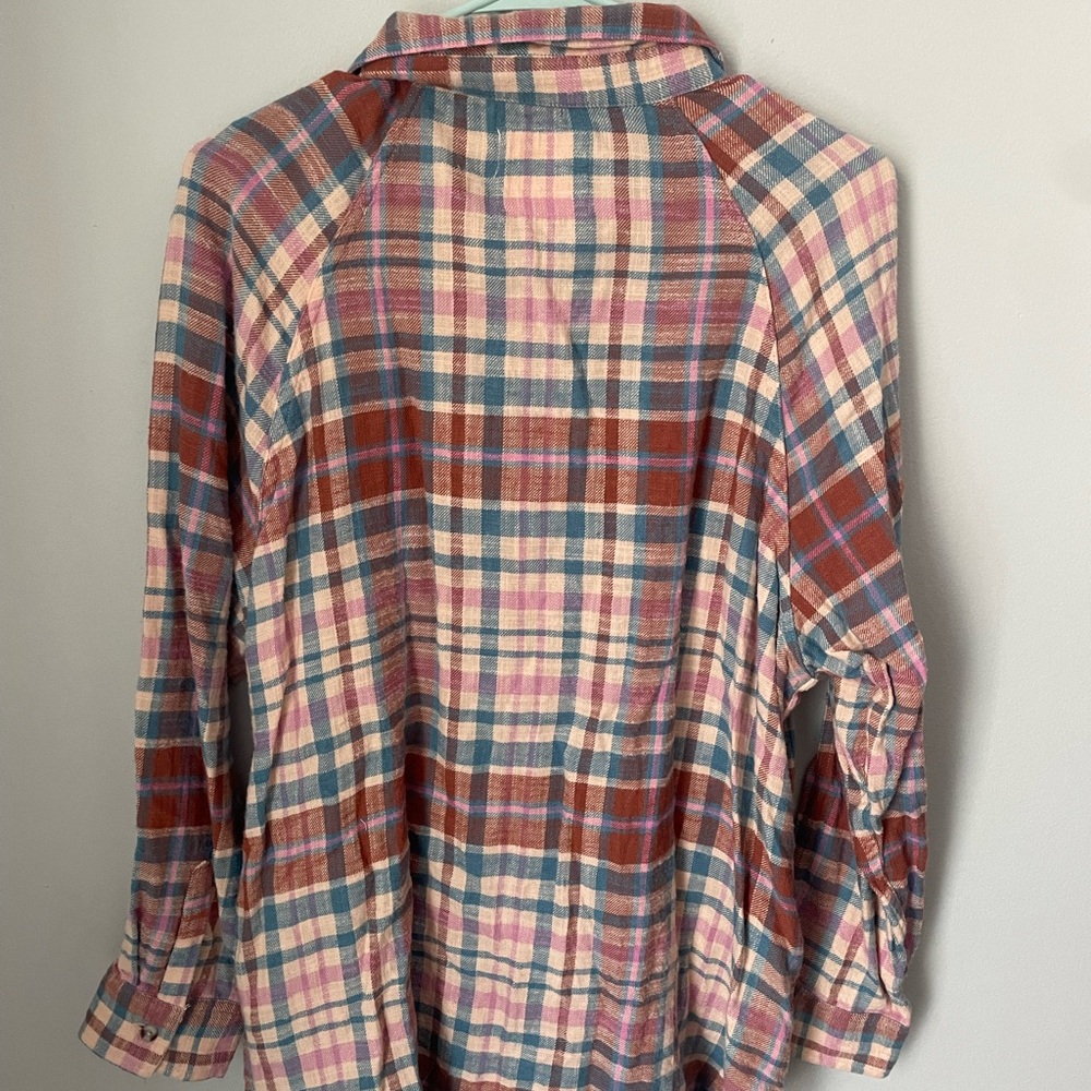 Lucky Brand Pink and Blue Plaid Shirt Size Large - Picture 9 of 10